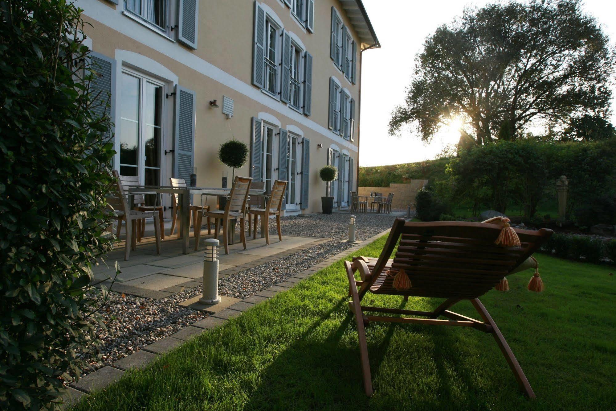 Ampervilla Hotel Fahrenzhausen Exterior foto